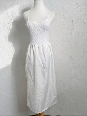 Vintage Angelcore White Lace Midi Slip Dress ✨ M/L